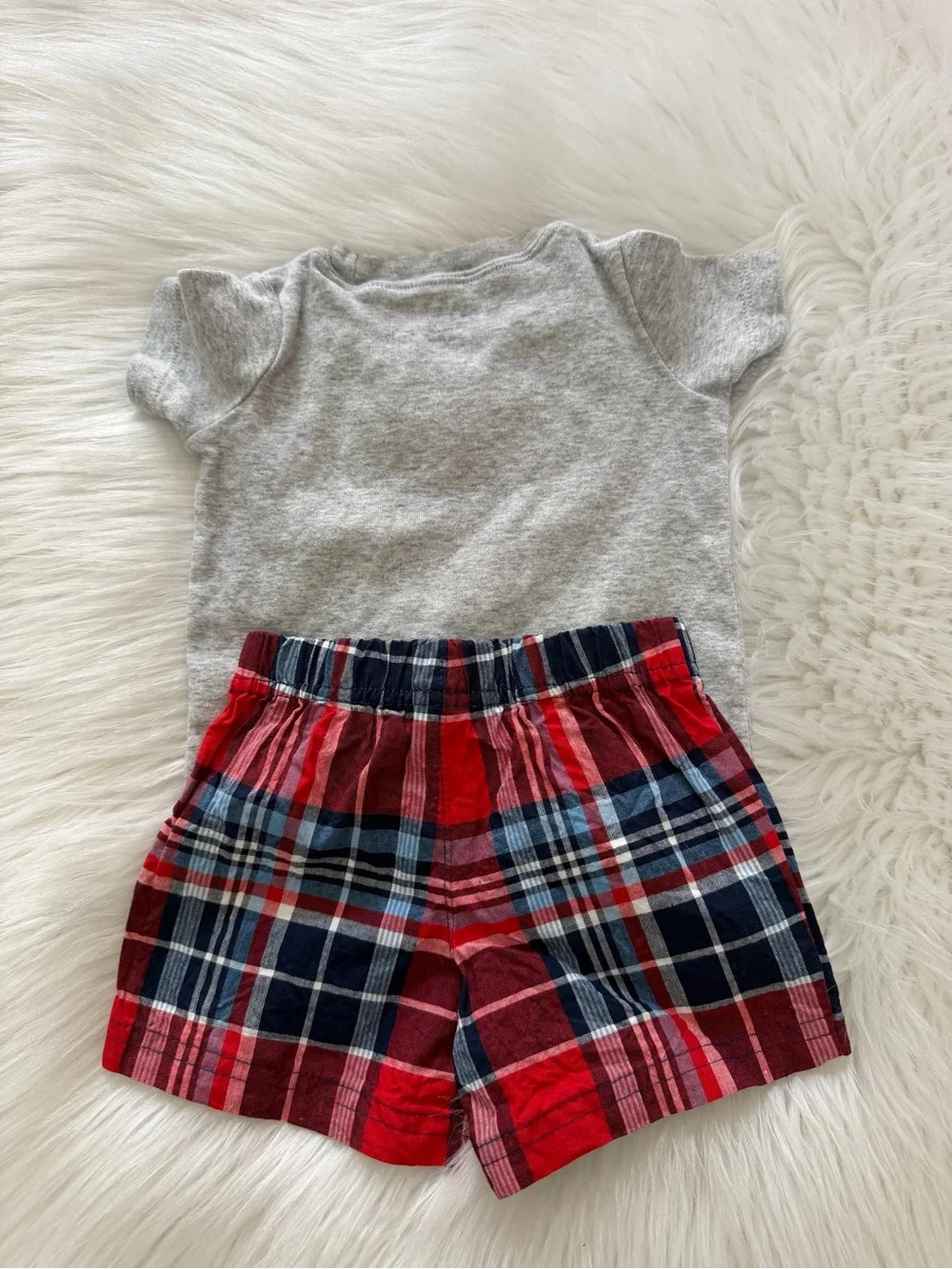 Carter’s Cool Dude Gray Tee with Red & Navy Plaid Shorts Sz 6months